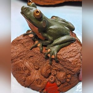 Vtg 1991 Tim Wolfe #47 Renfield Cairn Studio Art  Frog Figurine Statuette Signed